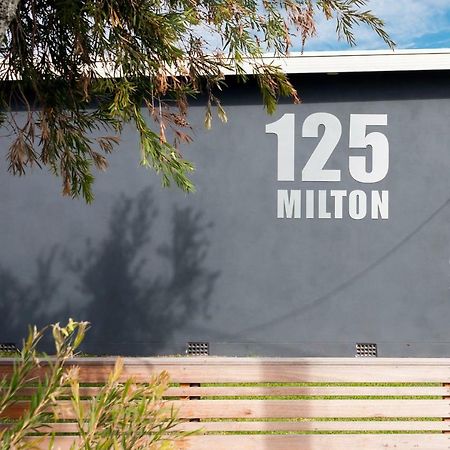 125 Milton Aparthotel Εξωτερικό φωτογραφία